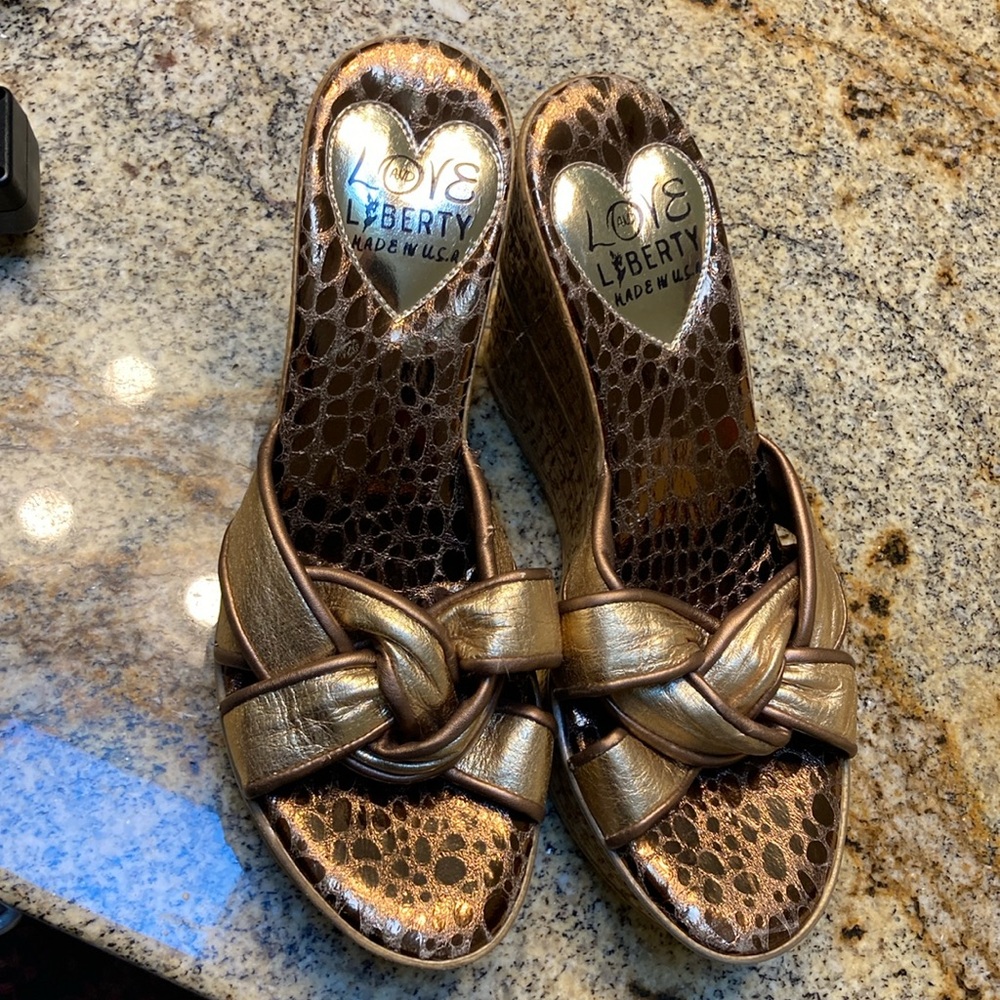 Love and Liberty high wedges with gold accent straps, size 11